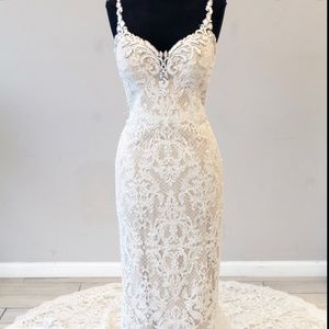 Martina Liana Low Back Wedding Dress 854